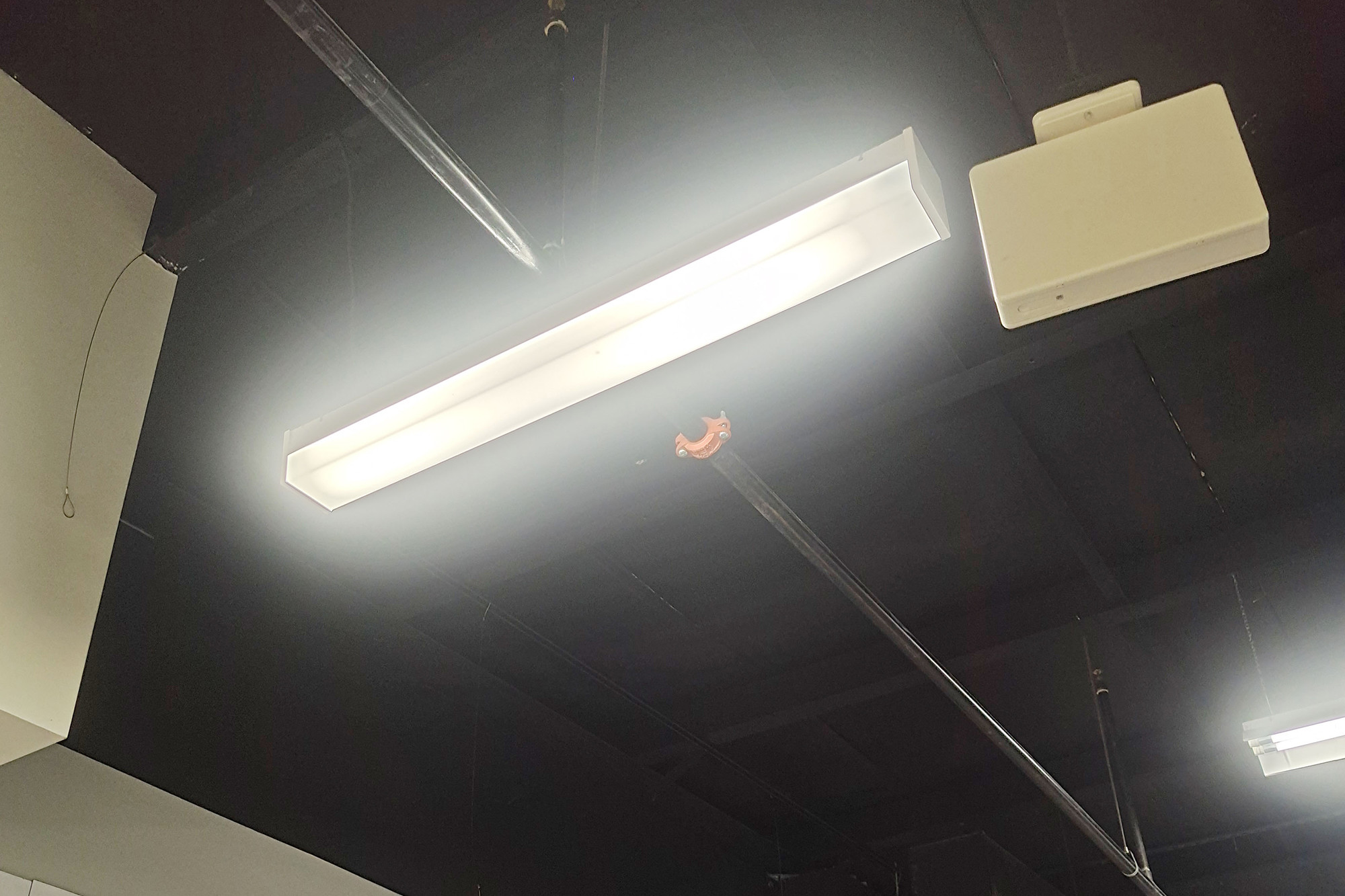 último caso de la compañía sobre Usos de las luces de la escalera del LED